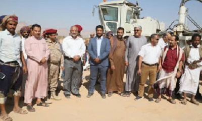 الوكيل الكثيري يدشن مشروع المسح الزلزالي السايزمي في أراضي القطاع 9 بموقع شركة كالفالي النفطية في حضرموت