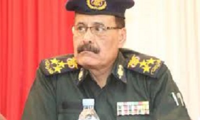 وكيل وزارة الداخلية لشؤون المحافظات الشرقية مدير الأمن والشرطة بساحل حضرموت يعزي نائب مدير الأمن الأسبق بالوادي بوفاة والدته