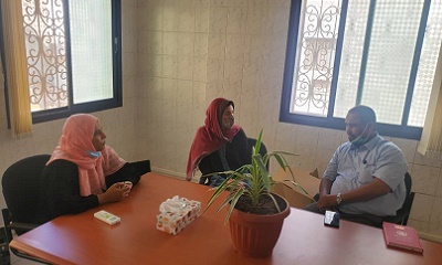 الجمحي : يبحث مع منظمة الصليب الأحمر الدولية بالعاصمة المؤقتة عدن أمكانية دعم مركز الأطراف المساند والعلاج الطبيعي بساحل حضرموت