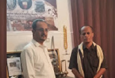 الدكتور حسين العيدروس رئيس اللجنة التراثية يشيد بمقتنياته ورعاية مؤتمر حضرموت الجامع لتطويره