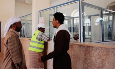 بعد توقف دام اشهر : مدير عام مديرية شبام يعيد العمل لبريد شبام