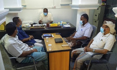 مدير عام تريم يلتقي مدير عام الموارد الماليه بالوادي والصحراء