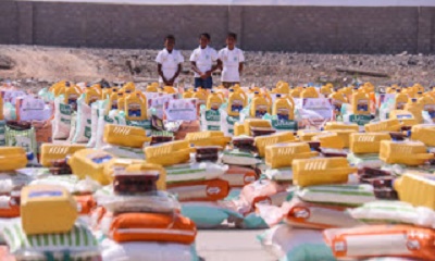 بتمويل مؤسسة بازرعة...الجود للتنمية توزع 3000 سلة غذائية على الأسر المحتاجة بمديرية بروم ميفع
