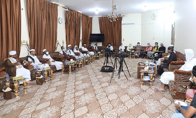 السلطة المحلية بحضرموت تدشن الأمسيات الرمضانية بلقاء بأصحاب الفضيلة العلماء