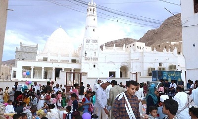 مسجد الحبيب علي بن عبدالله السقاف ينفرد بختائم مساجد مدينة سيئون في ليلة 17 من رمضان