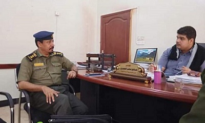 المكلا: مدير مصلحة الأحوال يناقش سبل التعاون المشترك مع السلطة المحلية