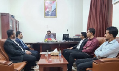 المحافظ البحسني يبحث الحلول والمعالجات للتخفيف من معاناة طلاب جامعة حضرموت ويشيد باستقرار العملية التعليمية بالجامعة 