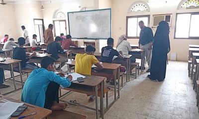 تدشين الإمتحانات الفصلية للفصل الدراسي الثاني للعام الدراسي 2020 - 2021م بالمعهد الوطني للعلوم الإدارية بالمكلا