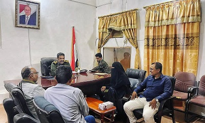 مدير عام الأمن والشرطة بوادي وصحراء حضرموت يبحث سبل تعزيز الأمن المجتمعي