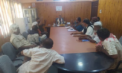 مدير عام الريدة وقصيعر يترأس اجتماعا للجمعيات السمكية وملاك السخاوي بالريدة وقصيعر