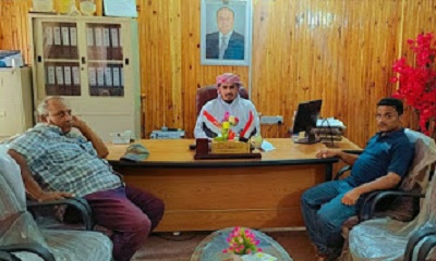 مدير عام مديرية ثمود يلتقي بضابط مركز الجراد الصحراوي بوزارة الزراعة والري والثروة السمكية بعدن