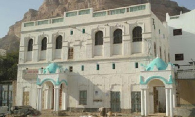 رباط الفتح بالحوطة يختتم دورته العلمية وإدارة الأوقاف بوادي حضرموت تشيد بالرباط وتوجه بدعمه 