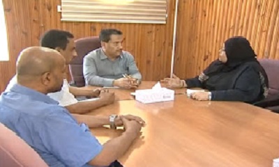 مديرة الخطوط الجوية اليمنيه منطقة سيئون تطلع الوكيل المساعد على الخطوات التي تعتزم تنفيذها لتحسين الخدمات