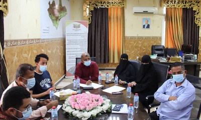 مكتب الصحة والسكان يعقد لقاء لمناقشة الإستعدادات الطارئة للمرافق الصحية لمواجهة المنخفض الجوي بالمكلا