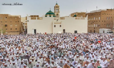 كيف يقضي الالاف من ابناء تريم حضرموت عصرية يوم التاسع من ذوالحجة