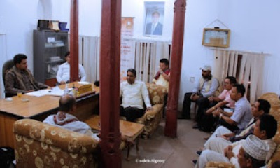 اجتماع بمديرية شبام لمناقشة استكمال مشروع الرصف والبنية التحتية بمدينة شبام التاريخية 