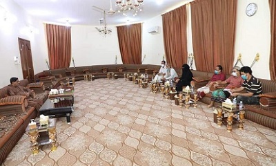 المحافظ البحسني يرأس اجتماعاً بأعضاء اللجنة الفنية للطوارئ بساحل حضرموت