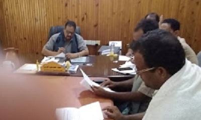 لجنة المناقصات بمديرية الريدة وقصيعر تناقش البرنامج الاستثمار للعام الحالي