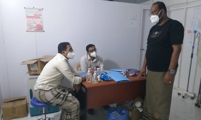 مدير عام تريم يتفقد سير العمل بالمستشفى الميداني بعيديد