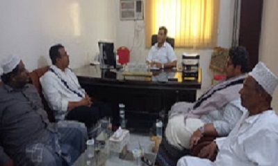 القاضي العامري القائم بأعمال الامين لمؤتمر حضرموت الجامع يطلع على نشاط مكتب المؤتمر الجامع بمديرية تريم