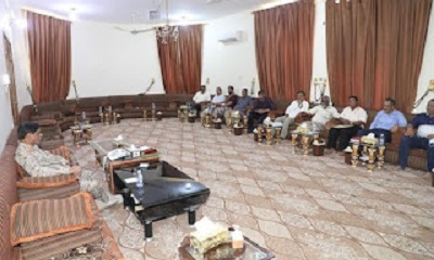 محافظ حضرموت: سنبذل مساعي حثيثة ومتواصلة لتجاوز الصعوبات التي تواجه المؤسسة العامة للكهرباء