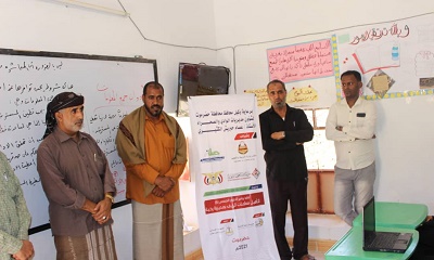 إدارة التربية والتعليم ومدير مكتب الزراعة والري بمديرية رخية يتفقدان سير العملية التعليمية بمساق دبلوم تأهيل معلمات الريف بالمديرية