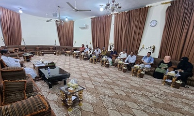 محافظ حضرموت يطلع على نشاط اللجنة التحضيرية المؤقتة لاستئناف نشاط منتدى الخيصة الثقافي