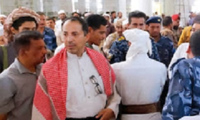 وكيل وزارة الداخلية لقطاع الخدمات المدنية يشارك في تشييع جثمان اركان قوات الامن الخاصة بمدينة سيئون