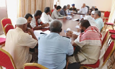 المكتب التنفيذي بمديرية سيئون يعقد دورته الاعتيادية ويناقش مستوى الأداء الخدمي لمكاتبه التنفيذية