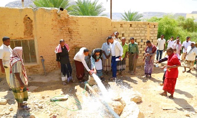 المدير العام لمديرية غيبترومسيلة تموّل تنفيذ مشروعين جديدين لضخ مياه الشرب بمنظومة الطاقة الشمسية بمديرية ساهل باوزير يلتقي مالكي المخابز‬