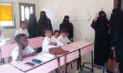 لجنة المرأة والطفل بالجمعية الوطنية بمدينة المكلا تدشن نزولها الميداني بزيارة مدرسة الضياء للمكفوفين