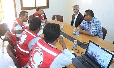 لقاء يناقش القضايا المشتركة بين اللجنة الدولية للصليب الاحمر وجمعية الهلال الاحمر اليمني فرع حضرموت بسيئون