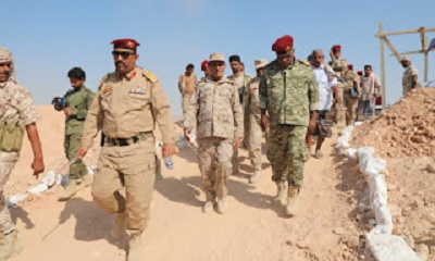 المحافظ القائد البحسني يشهد تخرّج دورة نزع الألغام دفعة حضرموت الصمود بشعبة الهندسة