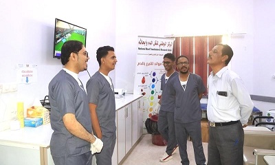 الدكتور العمودي يطلع على نشاط المركز الوطني لنقل الدم وابحاثه بوادي حضرموت