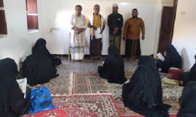 رئيس لجنة الشؤون الإجتماعية بالمجلس المحلي بالقطن يدشن إمتحانات الفصل الدراسي الأول بمراكز وصفوف محو الأمية بمديرية القطن