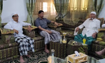 مدير عام الامن والشرطة بوادي وصحراء حضرموت في زيارة للسيد طالب مصطفى العيدروس