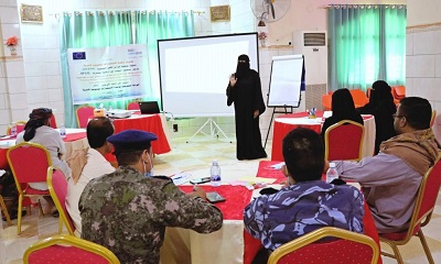 ورشة تعريفية بوحدة الاستشارات القانونية الأسرية بغيل باوزير