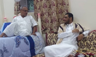 القاضي العامري يزور نائب رئيس اللجنة الرياضية بمؤتمر حضرموت الجامع للاطمئنان على صحته