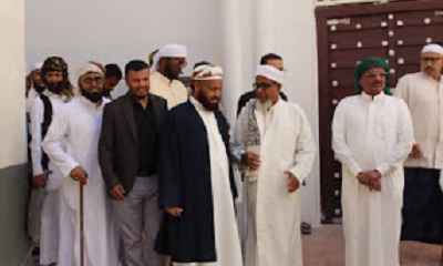 وزير الاوقاف في زيارته لمديرية تريم يطلع على نشاط مراكز العلم و العلماء