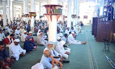 وزير الاوقاف عطية في خطبة الجمعة بجامع سيئون يدعو الجميع الى التسامح والمحبة وإفشاء السلام