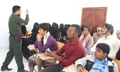 التوجيه المعنوي بوادي حضرموت يقيم ندوة توعوية بسيئون حول مخاطر المخدرات والإبتزاز الإلكتروني