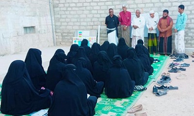 نائب مدير عام محو الأمية وتعليم الكبار بالوادي والصحراء يتفقد سير الدراسة بعدد من صفوف محو الأمية بالقطن