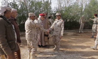 المحافظ القائد البحسني يطلع على مستوى انضباط وجاهزية قوة حماية الشركات