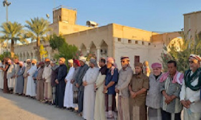 رئيس وأعضاء مرجعية قبائل حضرموت يستقبلون جثمان المقدم عبدالعزيز بن حريز عضو هيئة الرئاسة بالمرجعية 