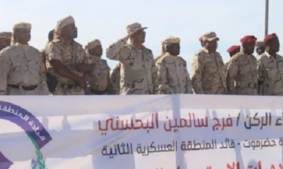 قائد لواء الدفاع الساحلي التميمي يشهد حفل تخرج أفضل دورة عسكرية بعرض عسكري مهيب بقارة الفرس