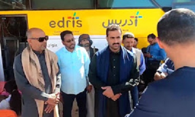 مدير عام العبر بن ملهي يشيد بالتدخلات الإنسانية لدولة الكويت لتجهيزها مدرسة متنقله للطلاب