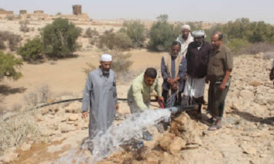 مؤسسة وادي دوعن للتنمية تتسلم مشروع تأهيل بئر منطقة صاعريه مع تركيب منظومة متكاملة