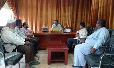 نائب المدير العام لمكتب الصحه والسكان بوادي حضرموت لشؤون الصحراء يلتقي  بمدير عام مديرية القطن 