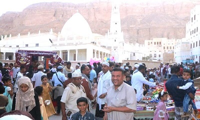 مسجد الحبيب علي بن عبدالله السقاف ينفرد بختايم ليلة 17 من رمضان بمدينة سيئون