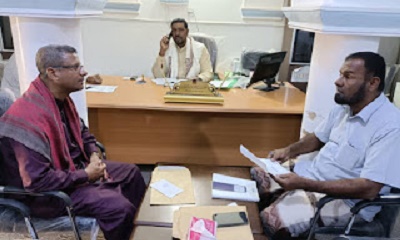 لمناقشة النشاط الكشفي بالمديرية للمرحلة المقبلة.. القائد الكشفي باسيف يلتقي بمدير عام مديرية تريم